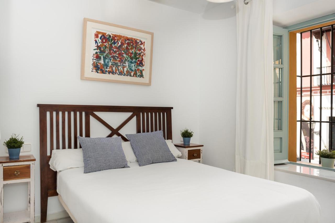 Apartamentos Boutique Vida Sevilla Kültér fotó