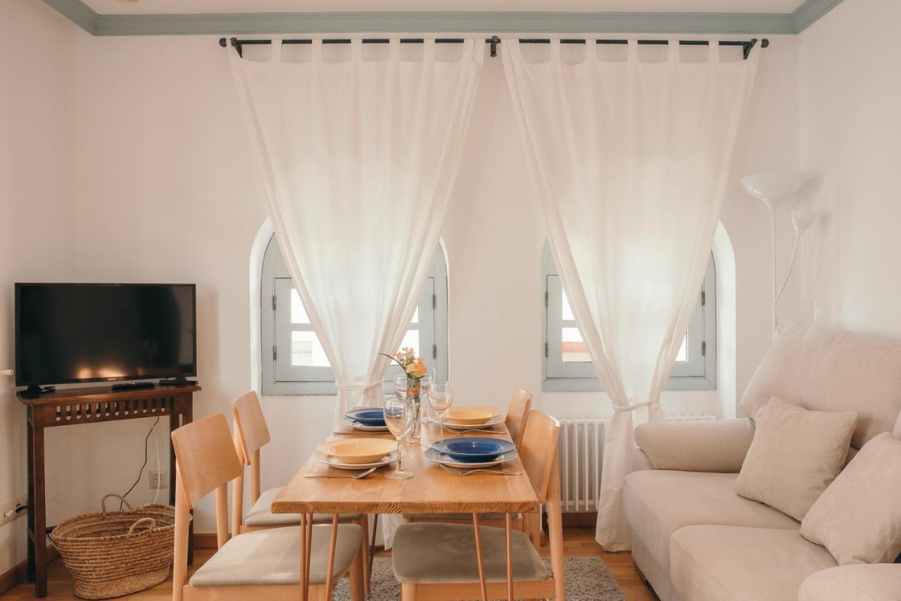 Apartamentos Boutique Vida Sevilla Kültér fotó