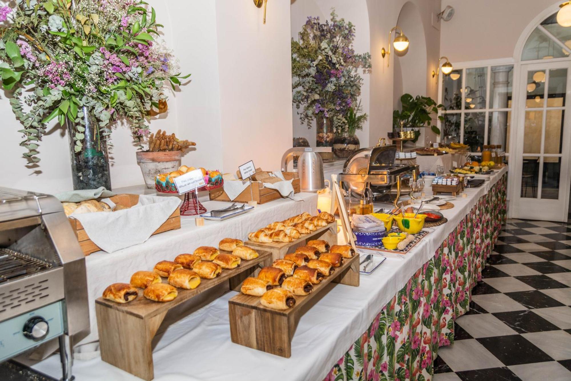 Apartamentos Boutique Vida Sevilla Kültér fotó