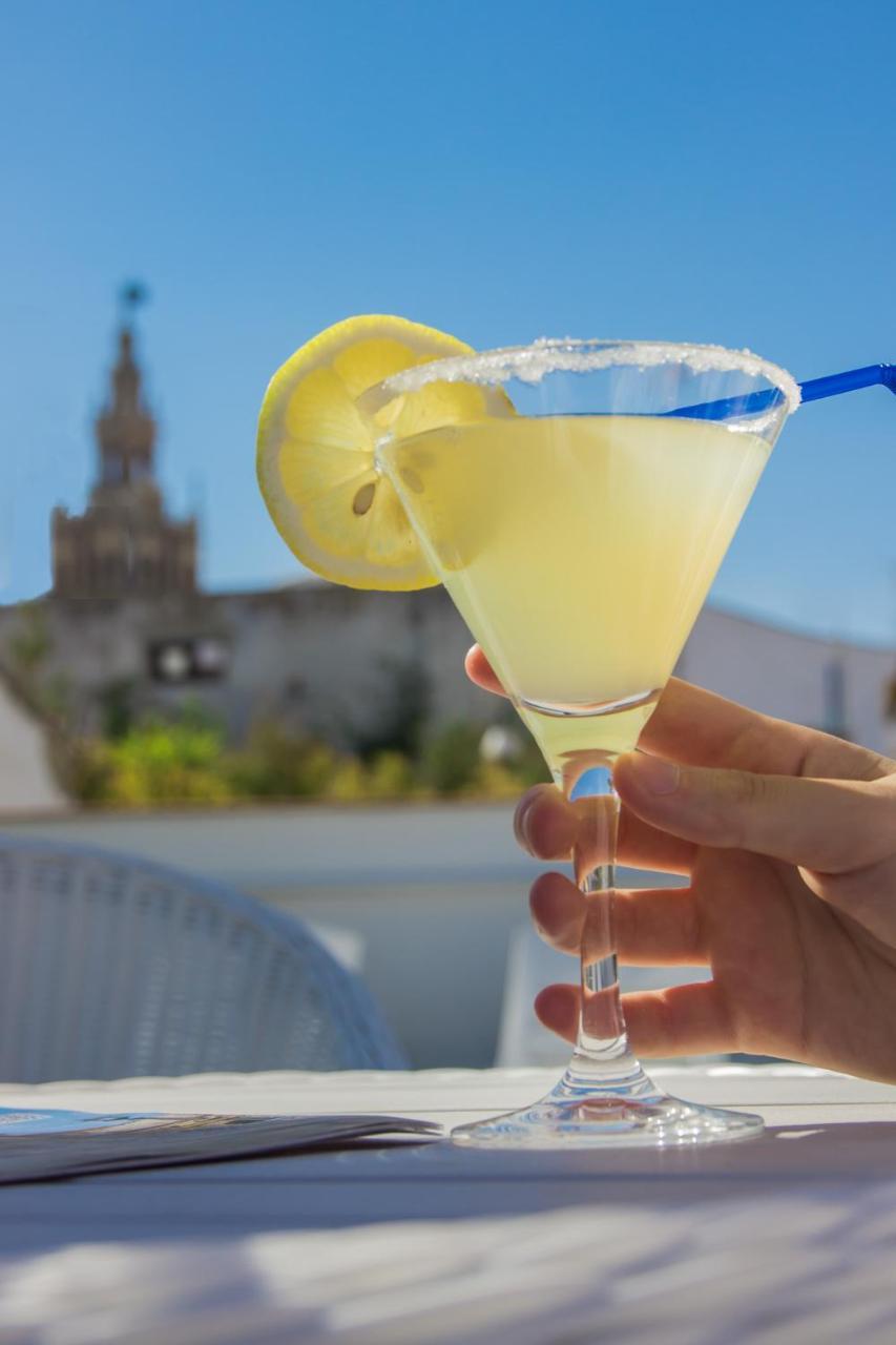 Apartamentos Boutique Vida Sevilla Kültér fotó
